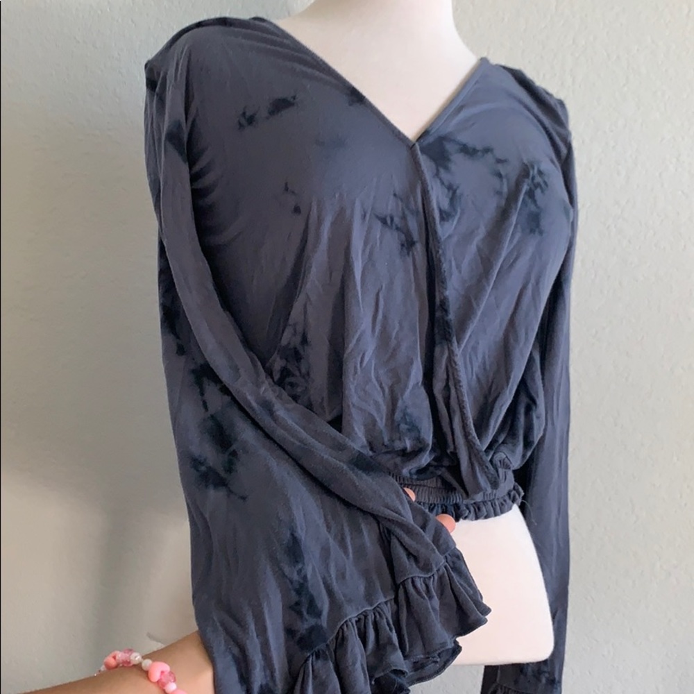 American eagle soft & sexy bell sleeve top